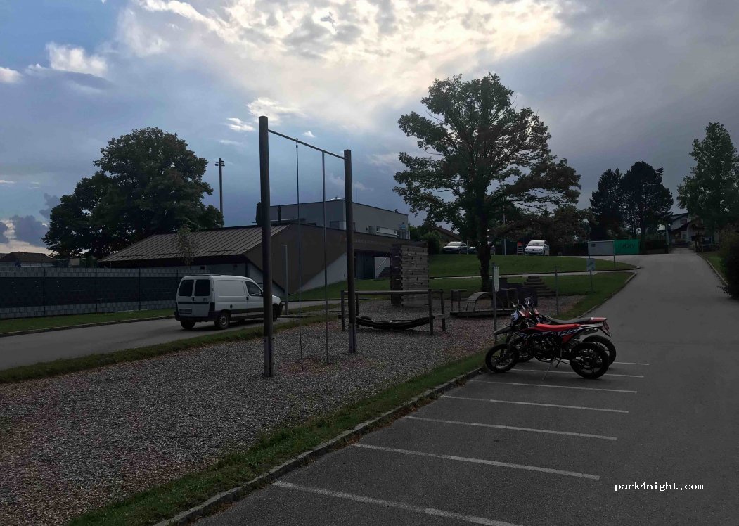 (4483) Firsching - 2 Sportplatzstraße — foto 3