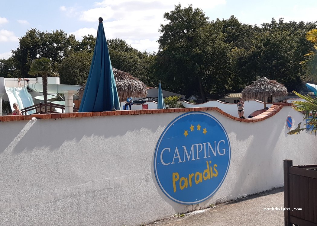 Camping Paradis Domaine des Charmilles — foto