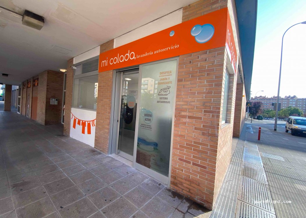 (31014) Pamplona - 20 Paseo Anelier — foto