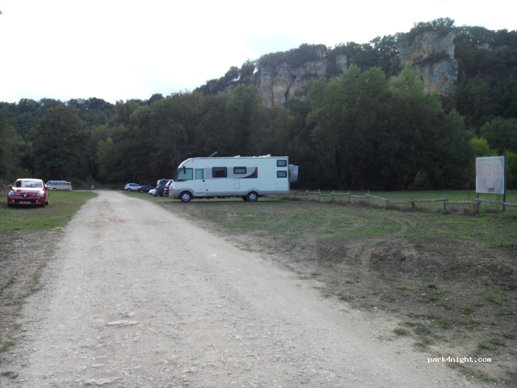 (24250) La Roque-Gageac - Unnamed Road — foto