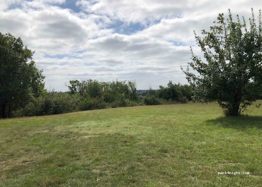 (46170) Castelnau-Montratier - Causse du Moulin à Vent — foto 2