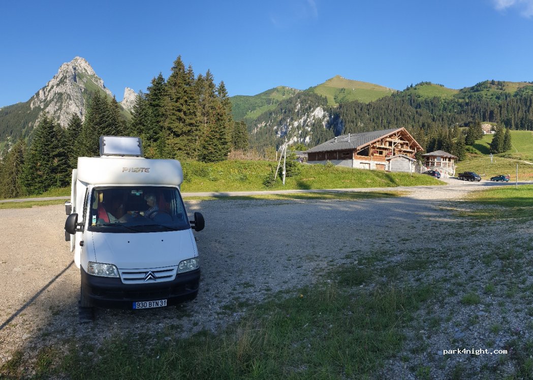 (74500) Bernex - Voie Communale N°25 — foto