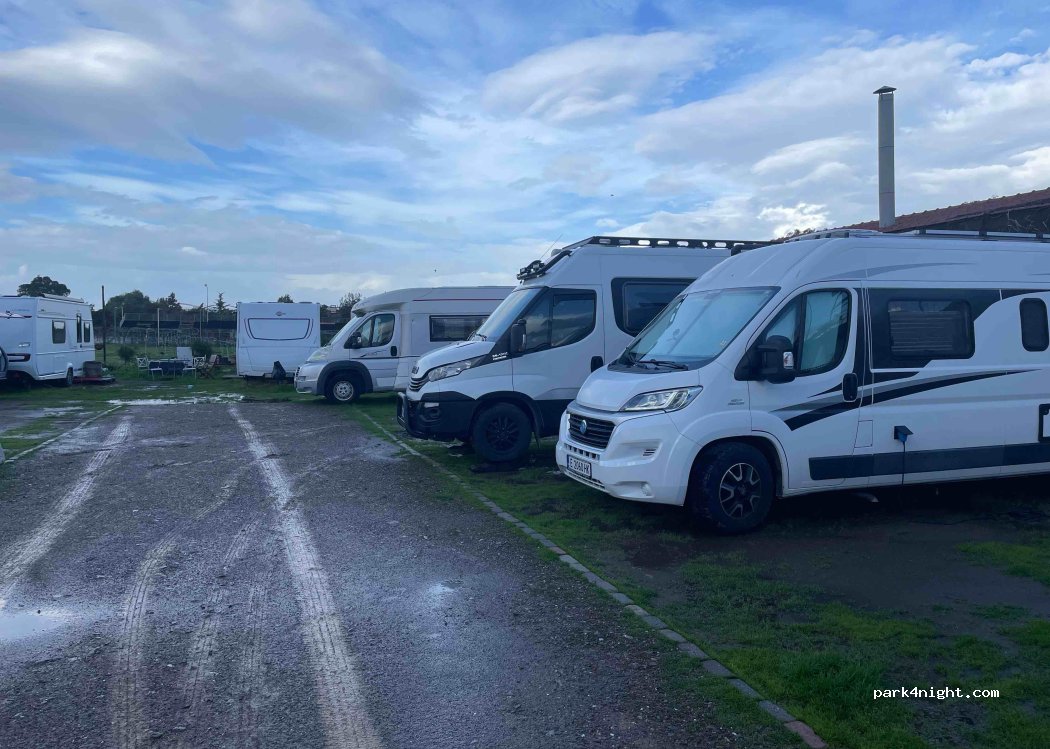 caravanparkizmir — foto 3