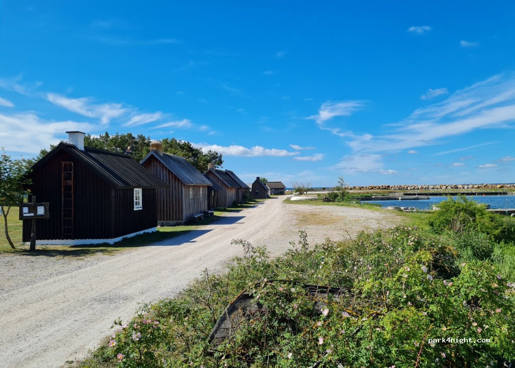 (623 67) Katthammarsvik - Unnamed Road — foto 2