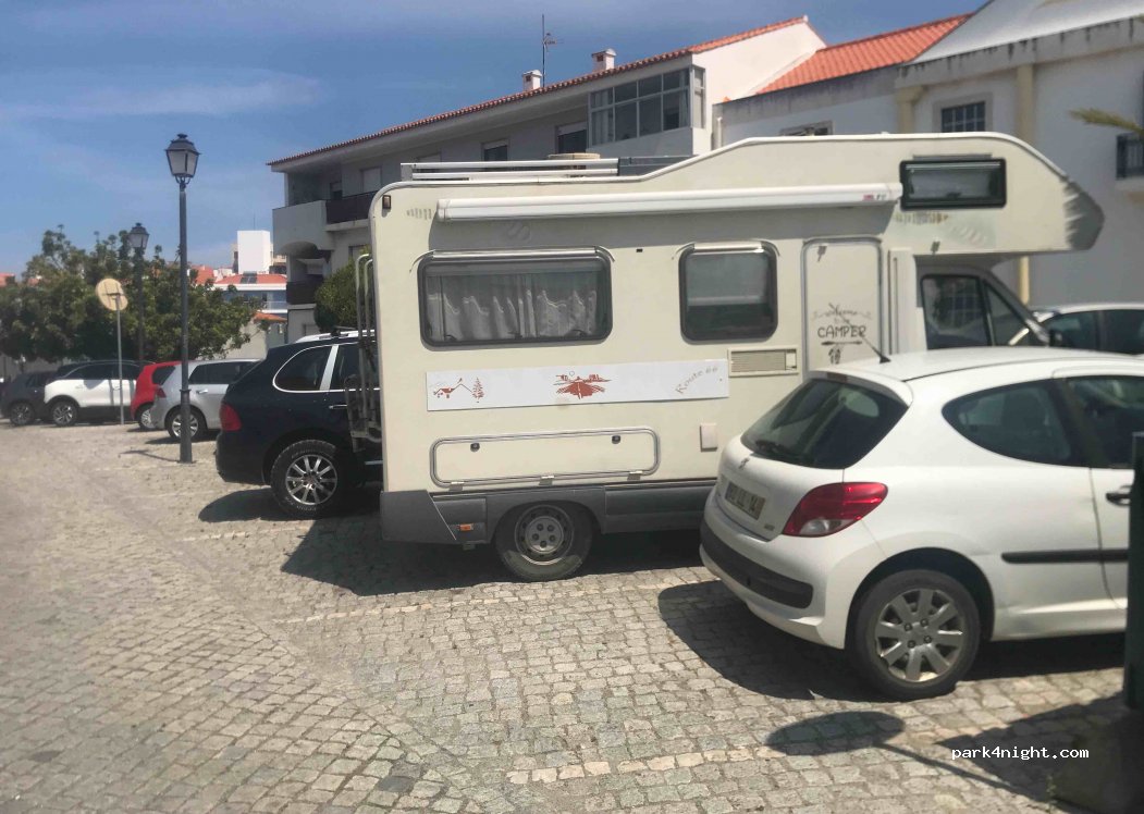 (7520) Sines - 80 Largo Ramos da Costa — foto 2