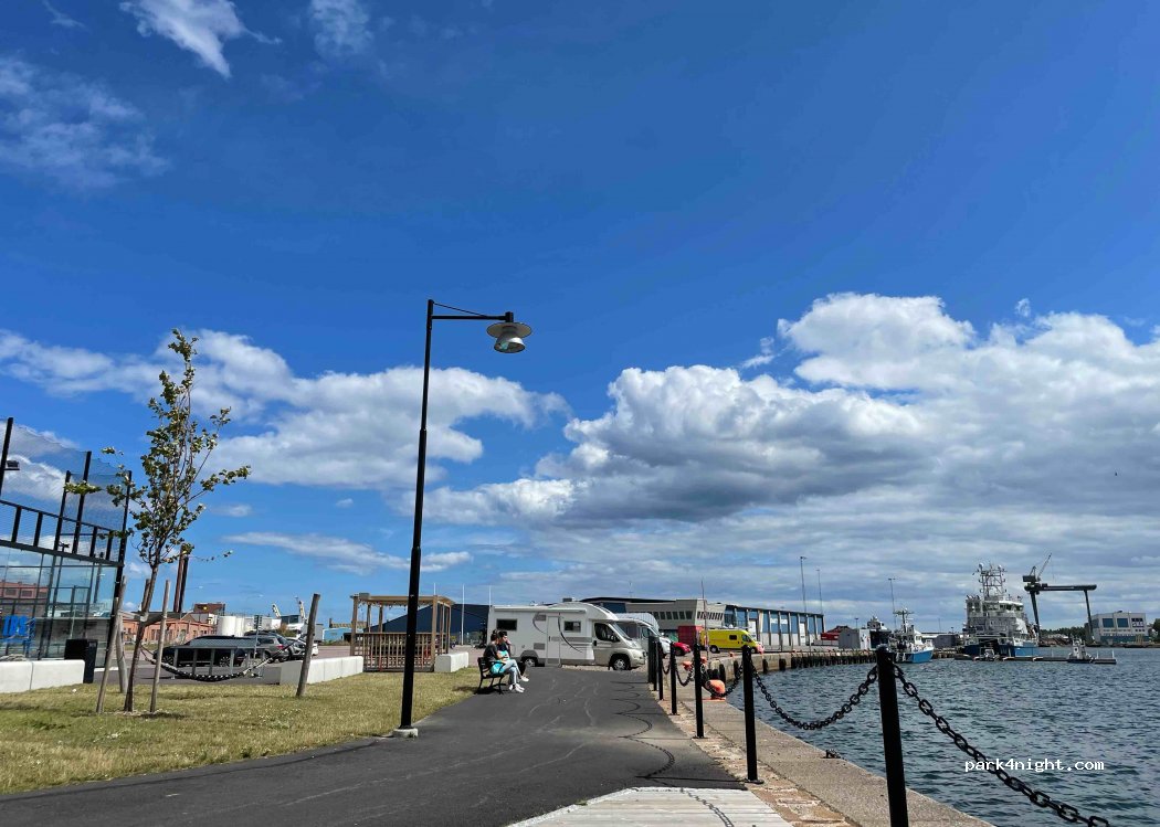(572 32) Oskarshamn - 22 Norra Strandgatan — foto