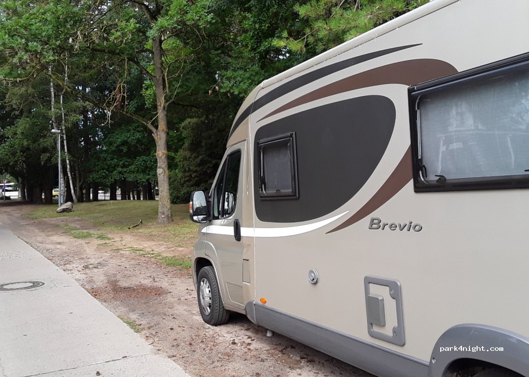 (17509) Lubmin - 42-43 Freester Straße — foto