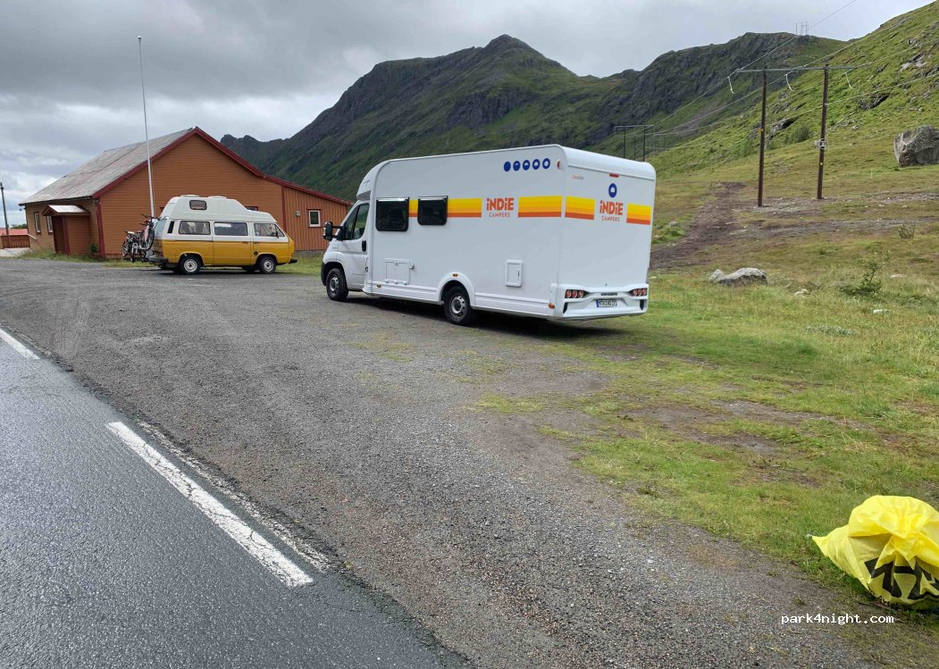 (8380) Ramberg - 32 Sekundær Fylkesveg 803 — foto