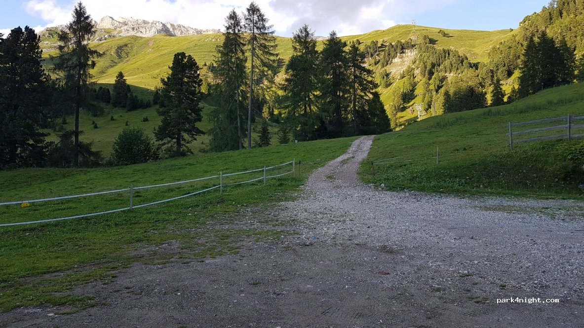 (38038) Predazzo - Unnamed Road — foto 2