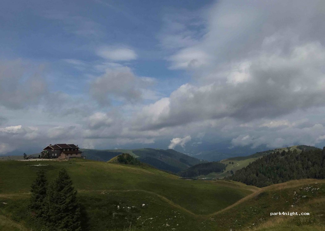 (36020) Pieve del Grappa - SP148 — foto 2