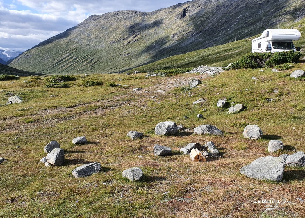 (2687) Bøverdalen - 1448 Leirdalsvegen — foto