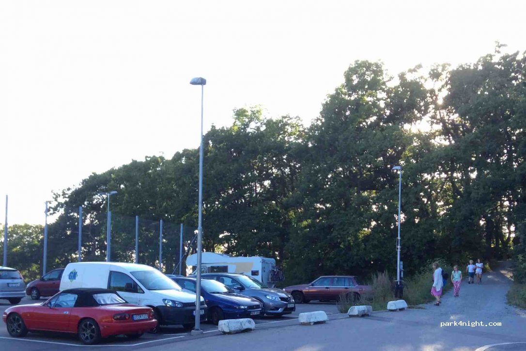 (37137) Karlskrona - 2 Almögatan — foto