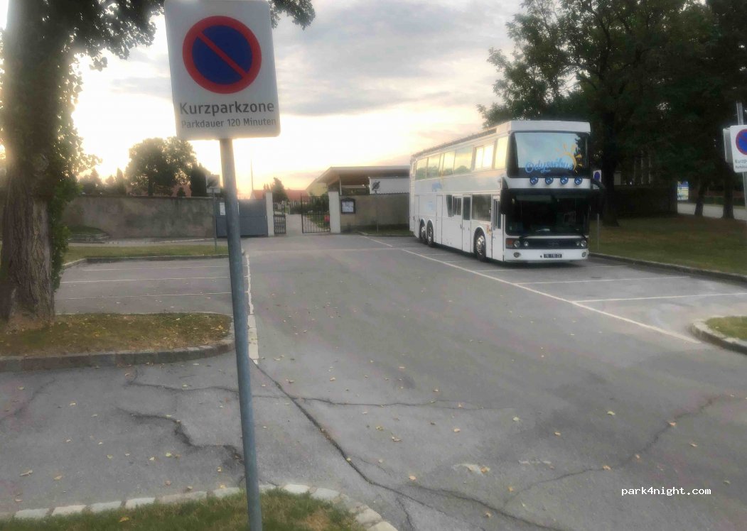 (2401) Fischamend-Markt - 3 Brucker Straße — foto 2