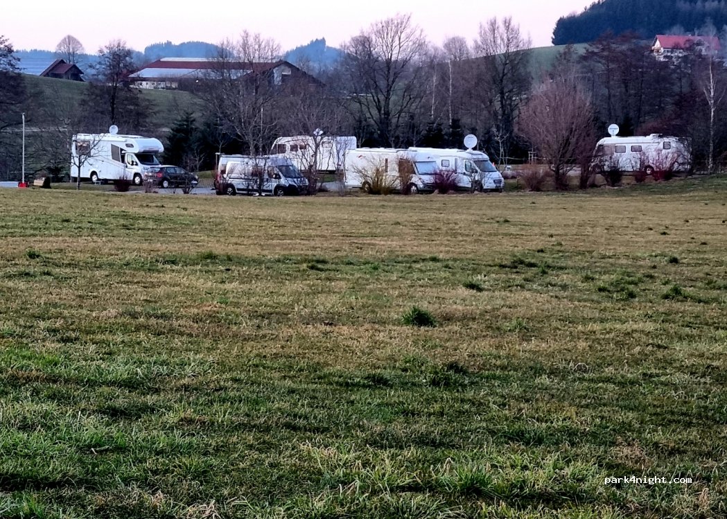 Wohnmobilstellplatz Büchelwiesen — foto 2