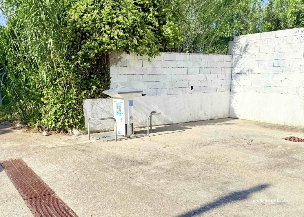 (34150) Gignac - Chemin de la Meuse — foto 2