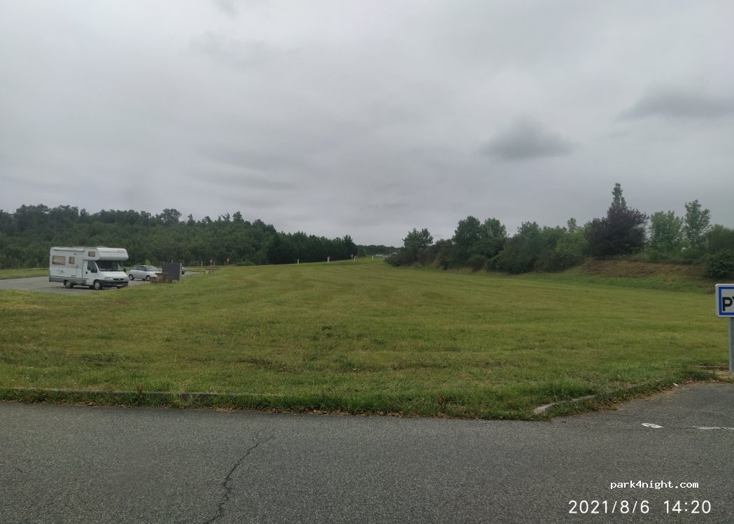 (32600) L'Isle-Jourdain - N124 — foto 3