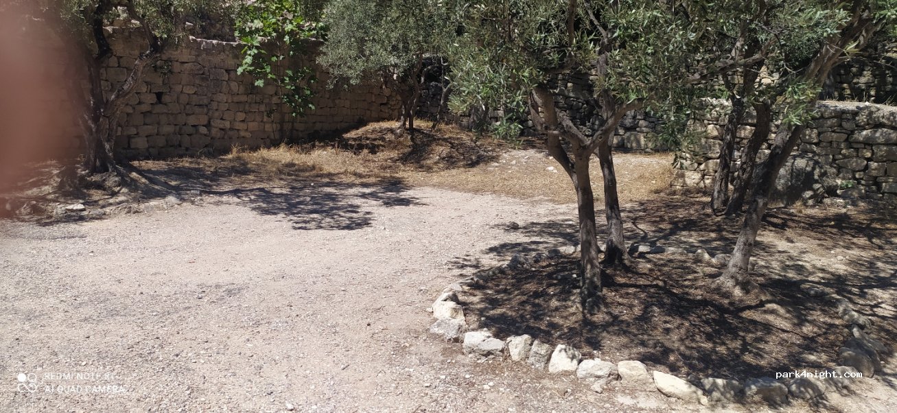 (84190) Beaumes-de-Venise - 733 Chemin de Notre Dame d'Aubune — foto
