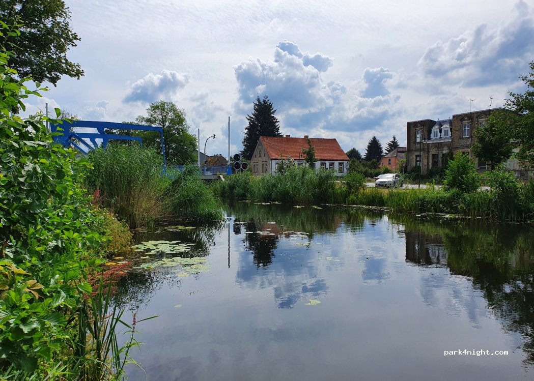 (16348) Wandlitz - 4 Friedensplatz — foto 3