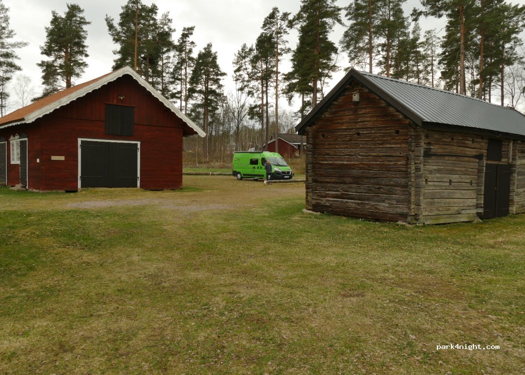 (598 98) - 53 Västra Storgatan — foto 4