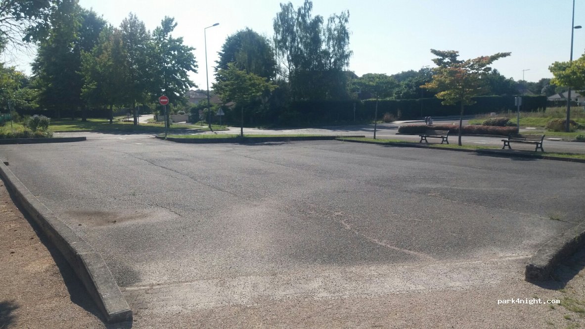 (64230) Sauvagnon - 20 Chemin du Stade — foto