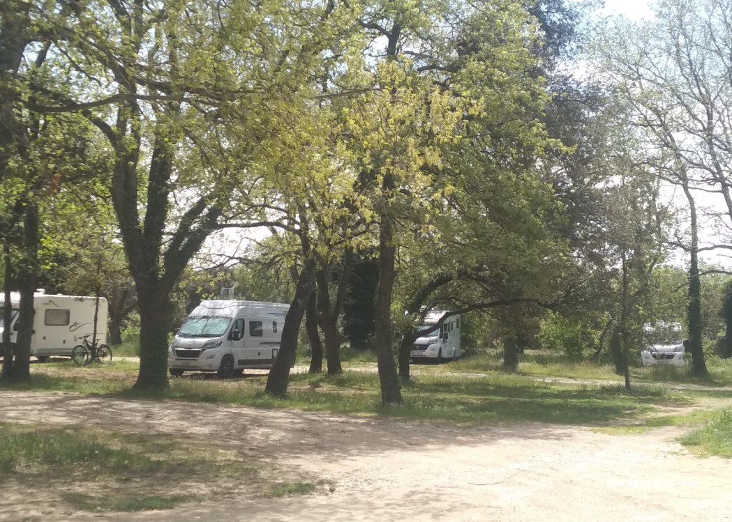 (26230) Grignan - Chemin de Rochecourbière — foto 3