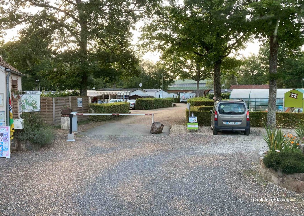 Camping les Abrias du perche — foto