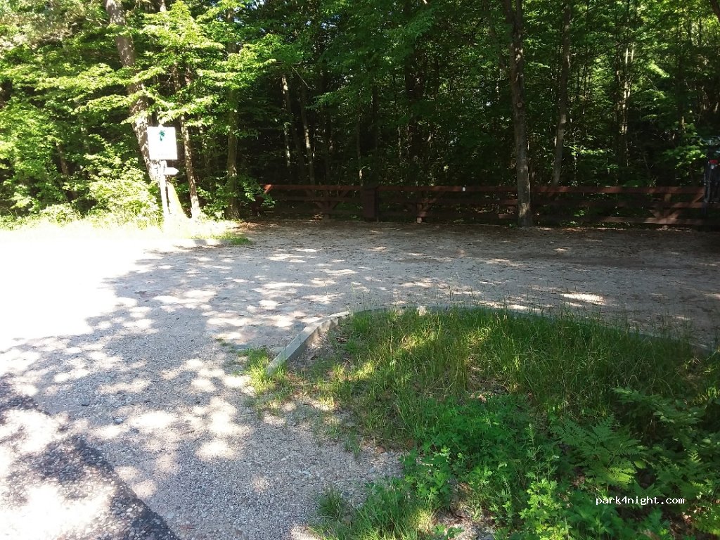 ()  - Unnamed Road — foto 2