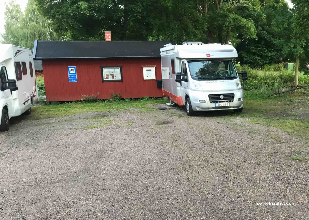 Jädersbruk Ställplatser — foto