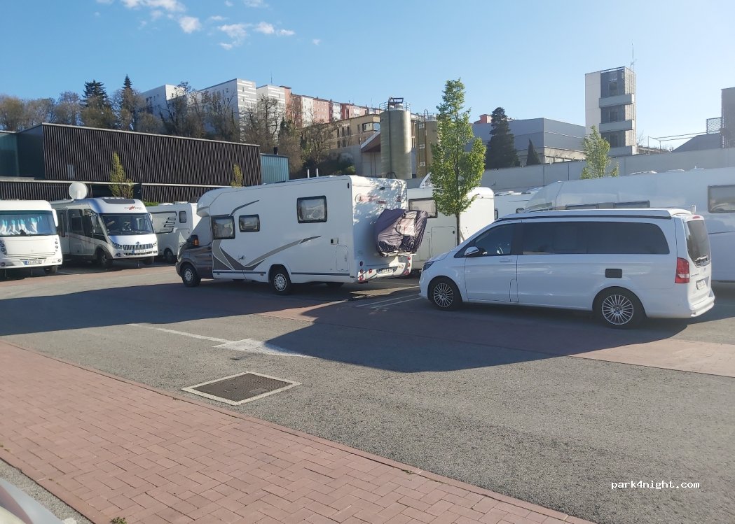 Área de autocaravanas de Pamplona — foto 3