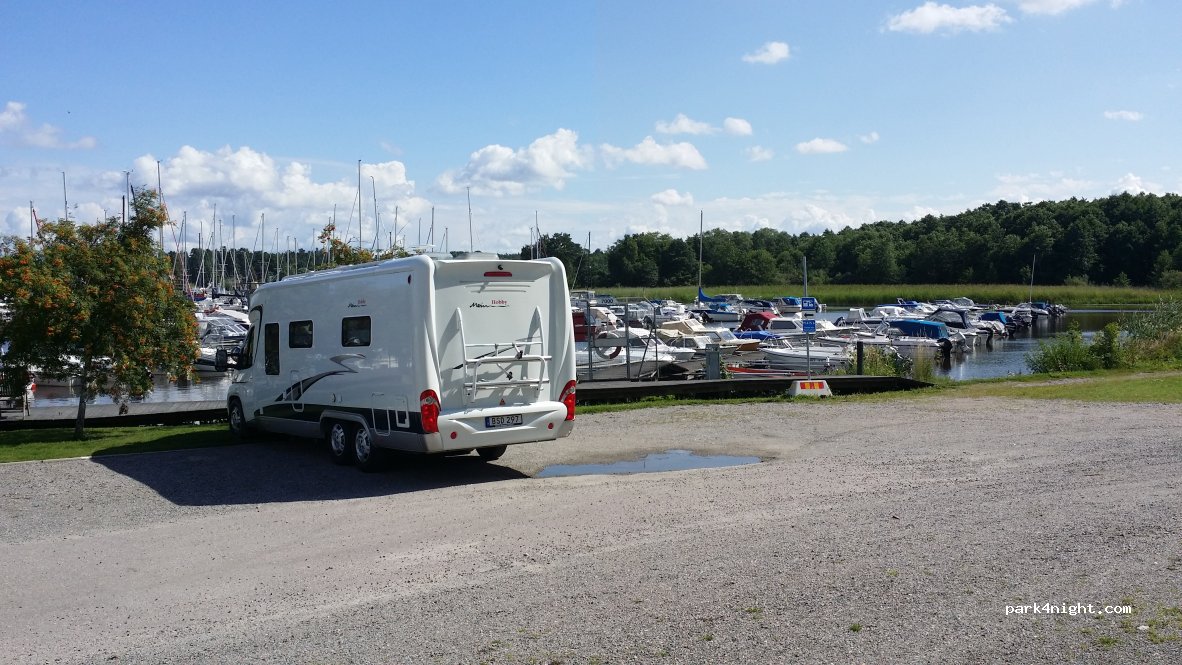 Sundbyholms Gästhamn — foto