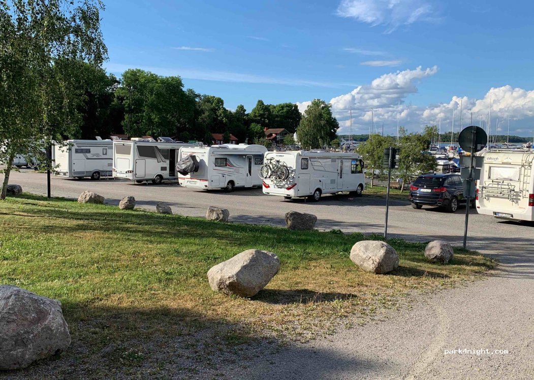 Sundbyholms Gästhamn — foto 2