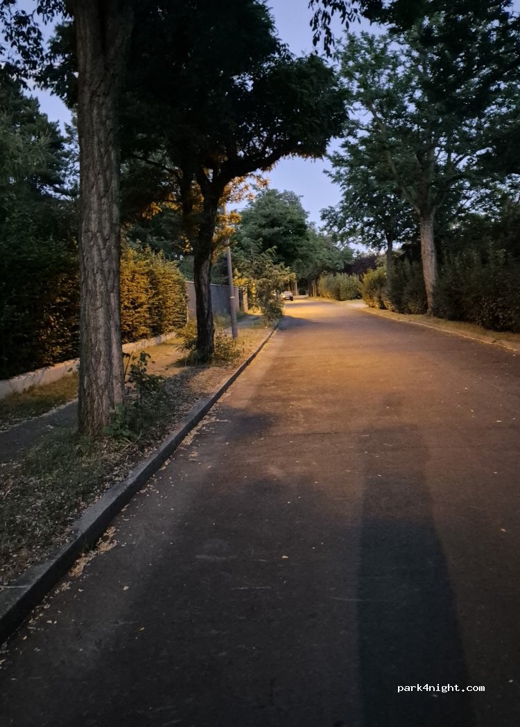 (14052) Berlin - 20A Wandalenallee — foto 3