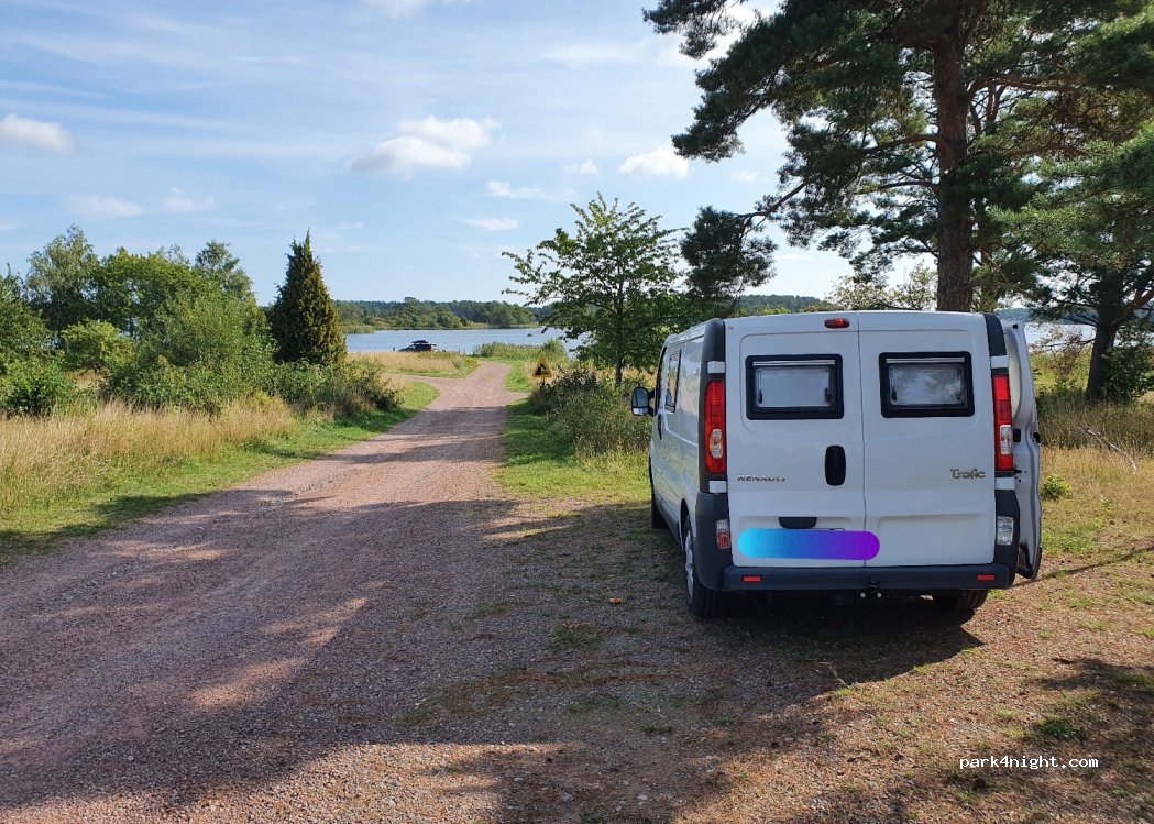 (380 52)  - 12 Styrmansvägen — foto