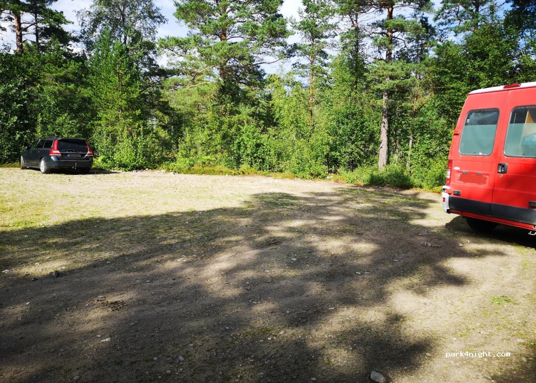 (824 93) Hudiksvall - Unnamed Road — foto