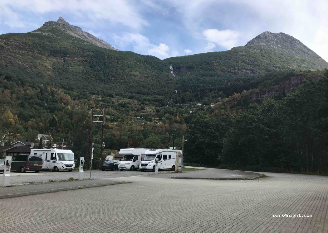 (6216) Geiranger - 18 Gjørvahaugane — foto