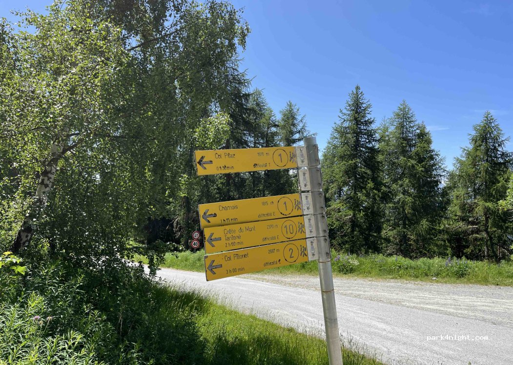 (11020) La Magdeleine - Unnamed Road — foto 3