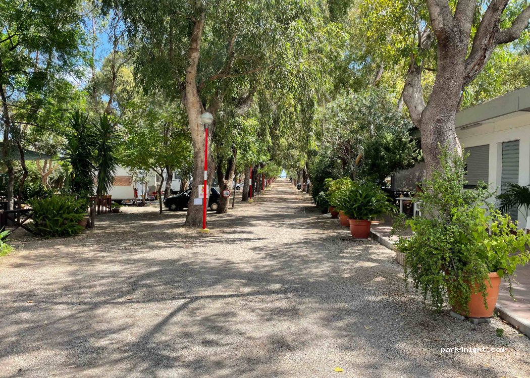 Camping La Rocca S.r.l. — foto 4