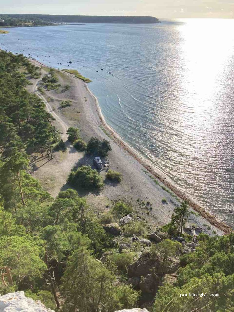 (624 42) Lickershamn - Unnamed Road — foto 2