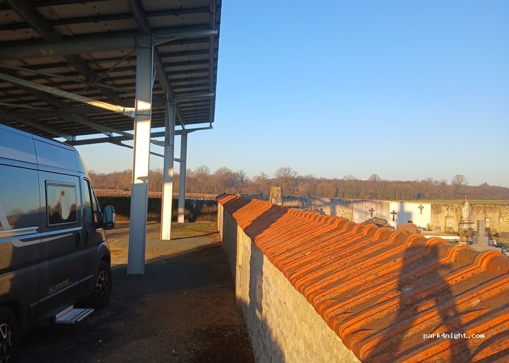 (17800) Mazerolles - 6 D249E2 — foto 5