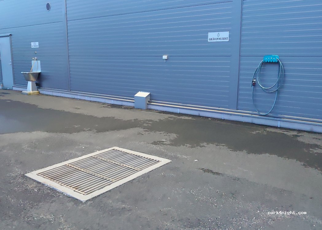E-18 bobilparkering — foto 2