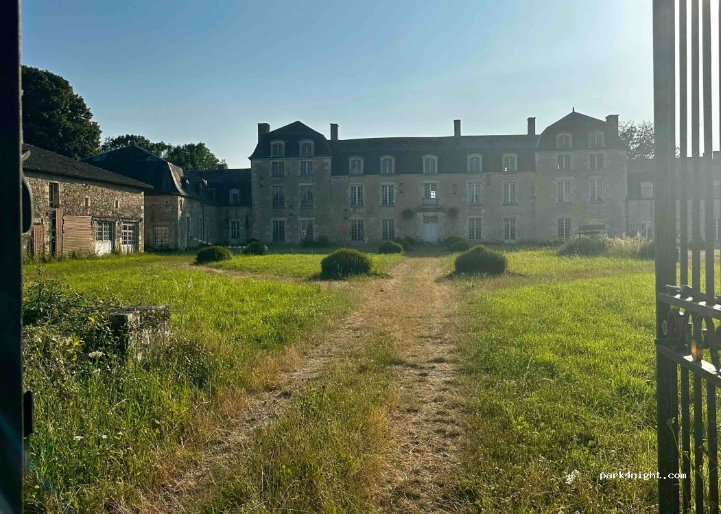 (86510) Brux - Unnamed Road — foto 4