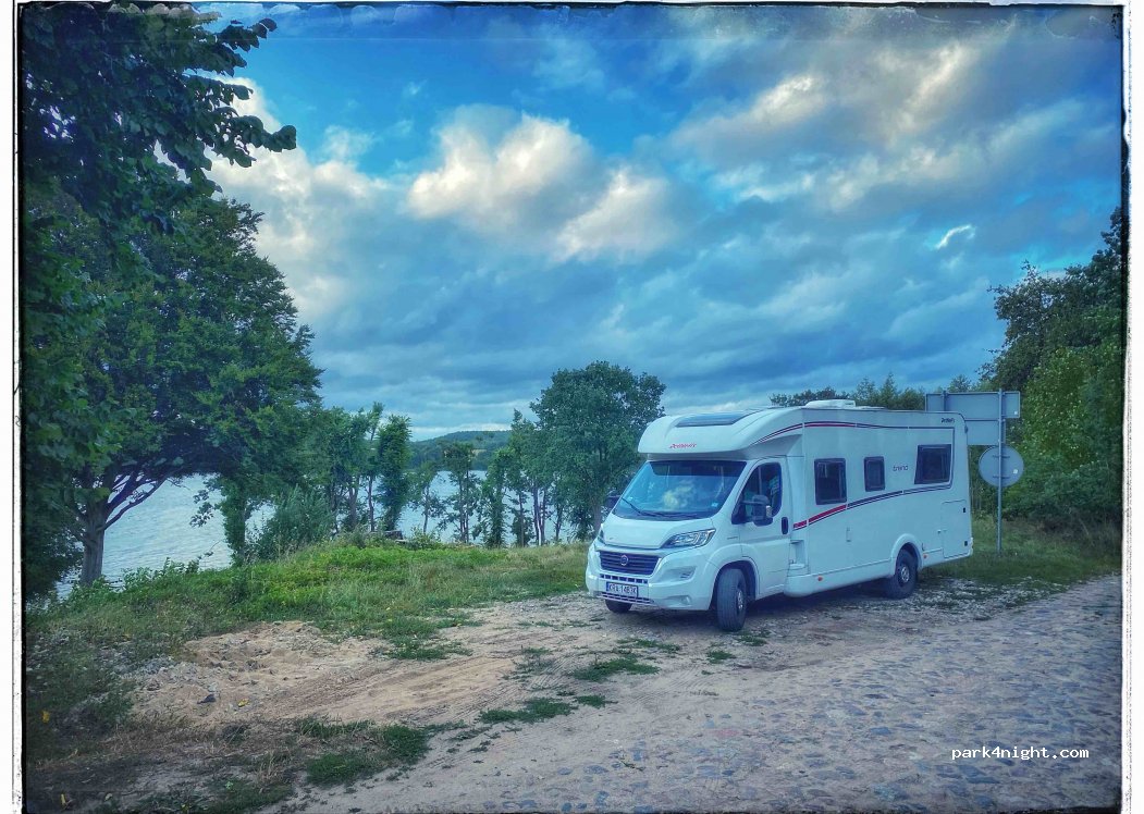(78-552) Nowe Drawsko - Unnamed road — foto