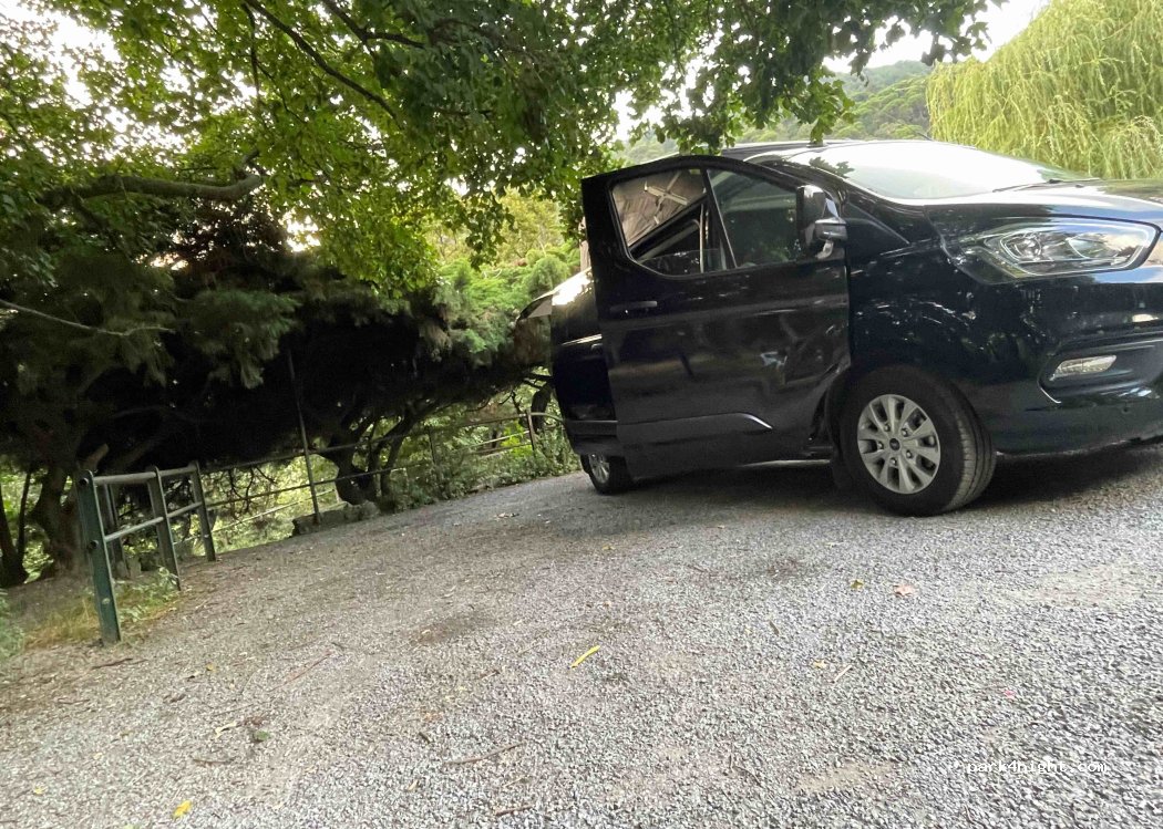 (16136) Genova - Via Parco del Peralto — foto 4