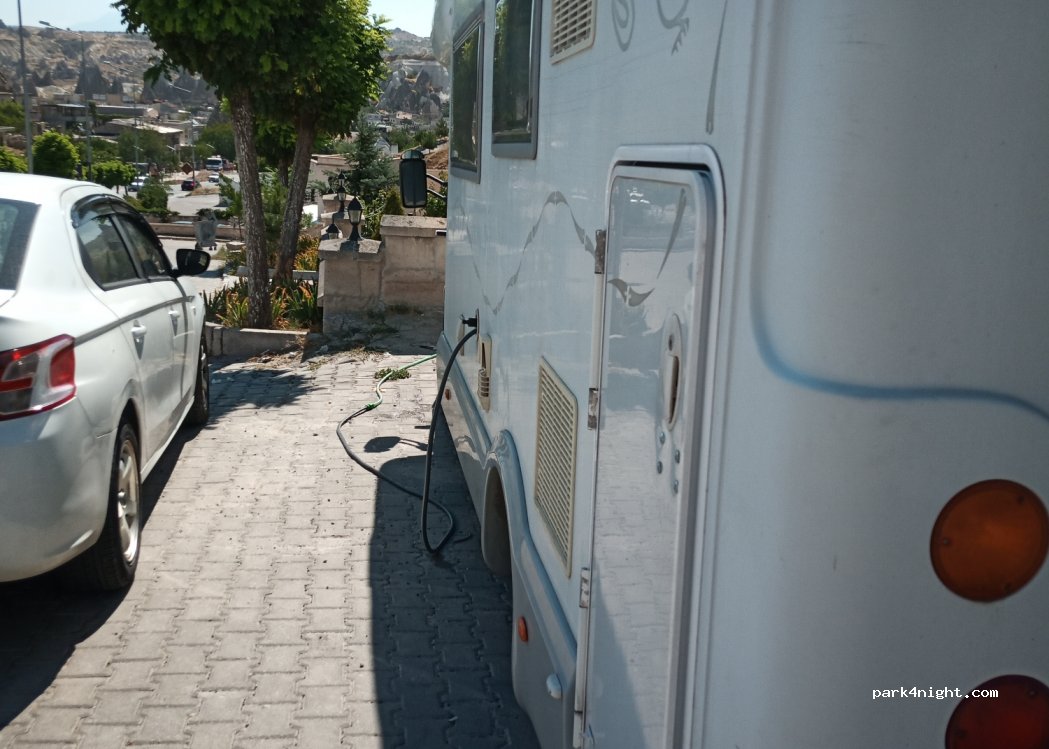 (50180) Nevsehir - 26 Adnan Menderes Caddesi — foto