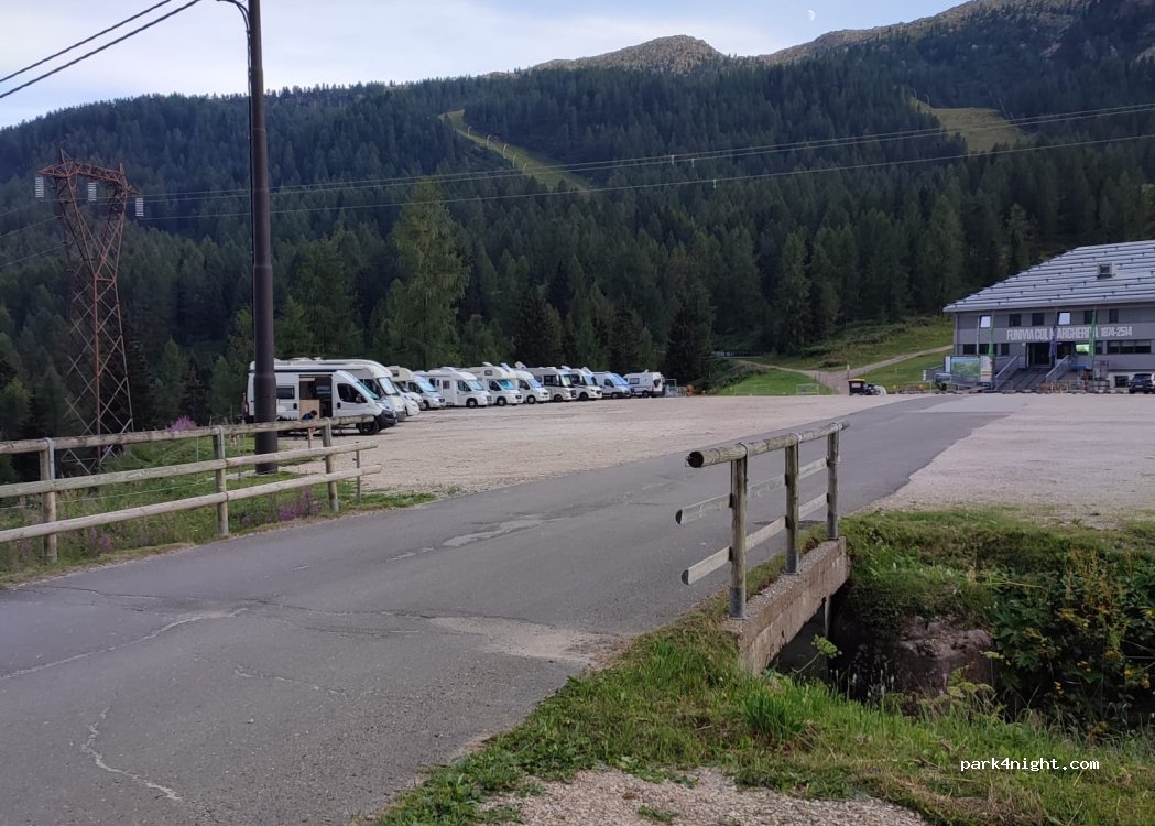 (38035) Piè Falcade - 38035 Passo San Pellegrino — foto 4