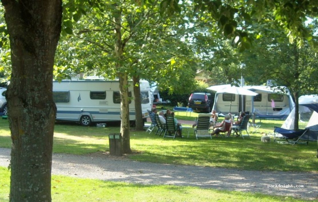 Camping Les Feuilles — foto 2