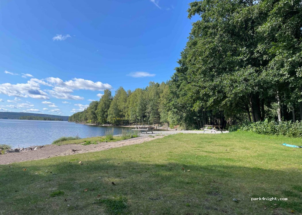(670 20) Glava - Unnamed Road — foto 2