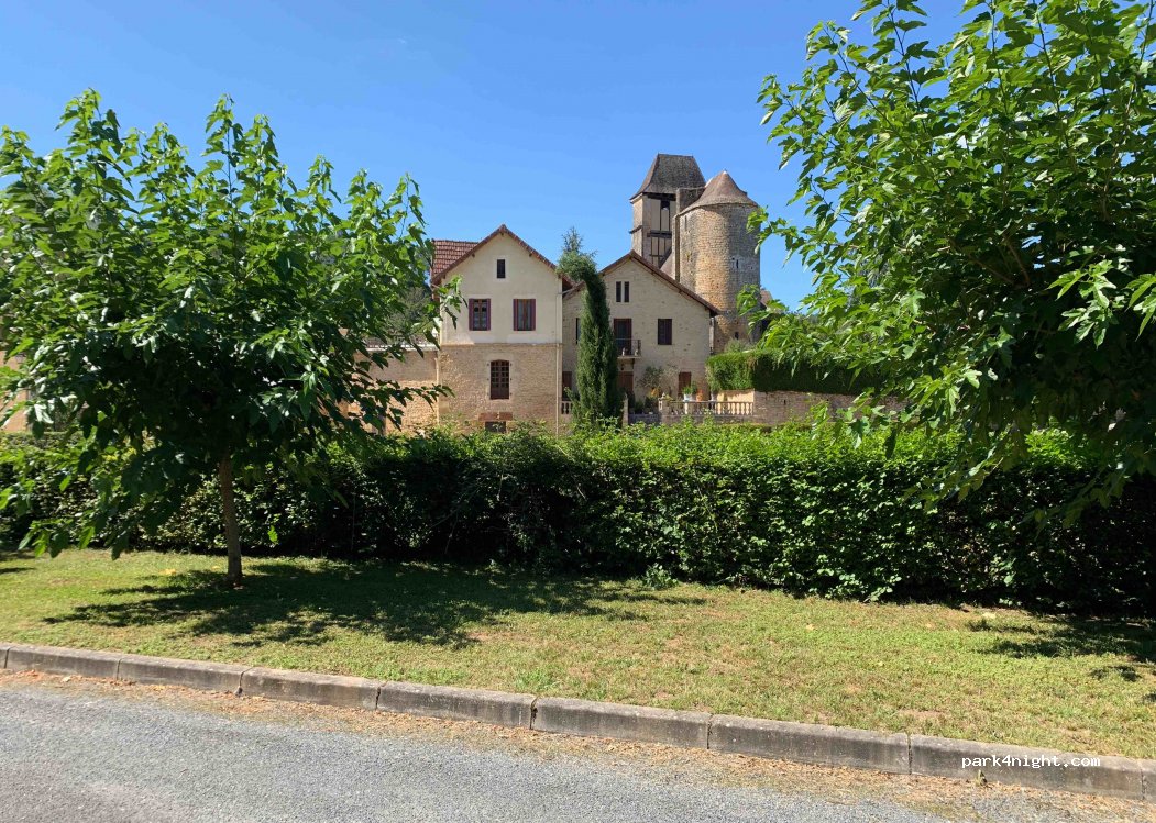 (24550) Prats-du-Périgord - 952 D60 — foto