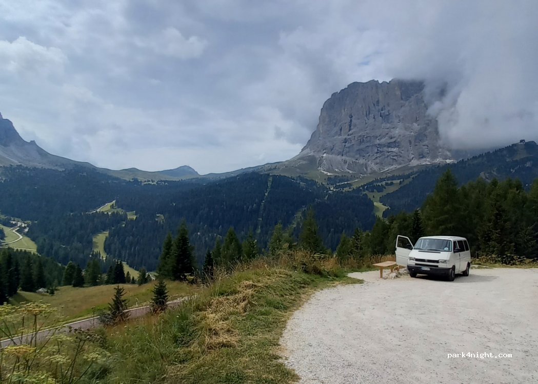 (39048) Selva di Val Gardena - Passo Gardena — foto