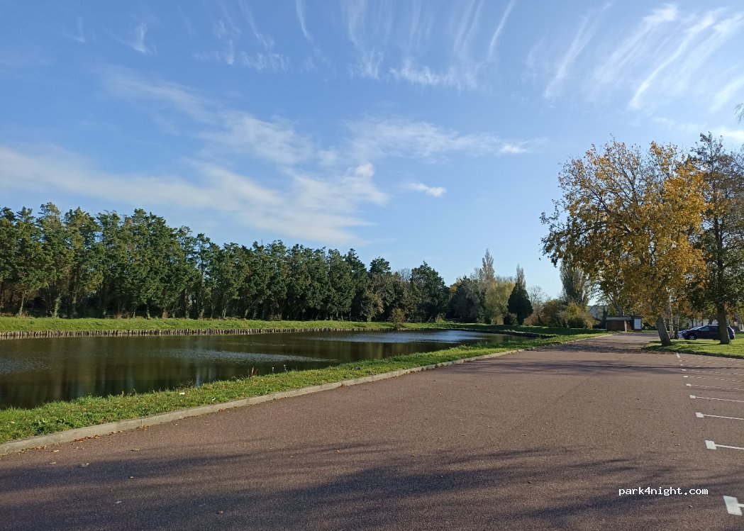 (50430) Lessay - 1 La Carbonnerie — foto